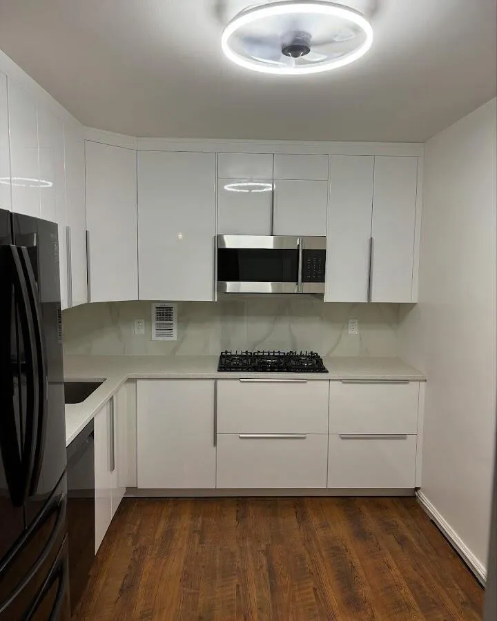 Renovated kitchen with quartz countertops in Lindon